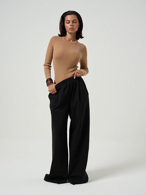 Брюки трикотажные на резинке   